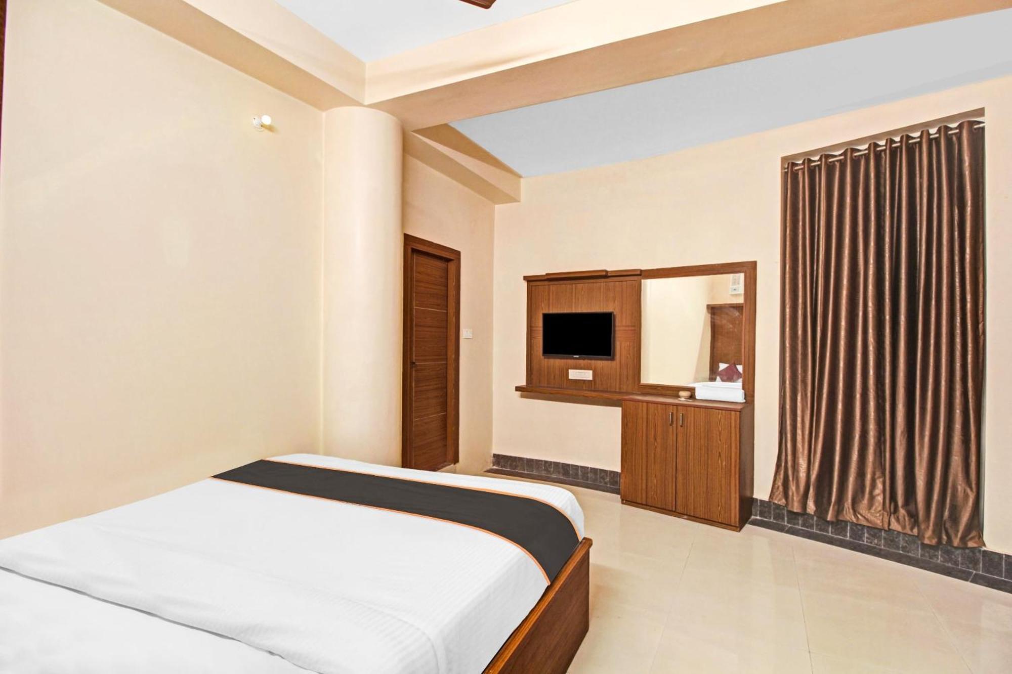 Super Collection O Hotel Aqua Villa Near Netaji Subhash Chandra Bose International Airport Gauripur  Экстерьер фото